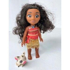 Princess Moana Adventure Petite w/ Pua, 6”